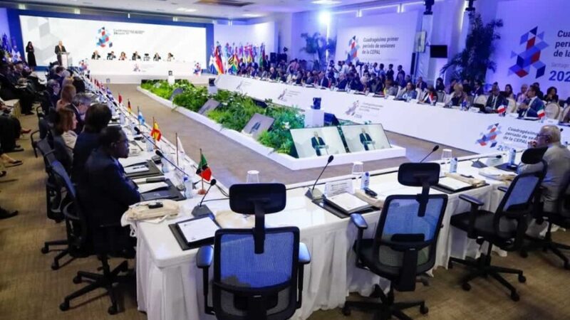 Cepal Analiza Desafíos Geopolíticos en Santiago de los Caballeros