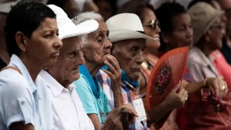 Fuerza del Pueblo Exige Mayor Protección para Adultos Mayores en República Dominicana