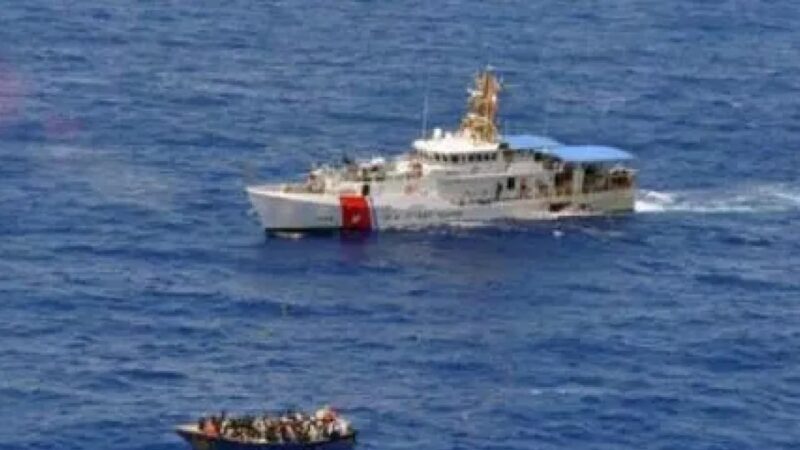 Rescate Heroico: Guardia Costera y Armada Dominicana Salvan a 61 Migrantes en Aguas del Atlántico