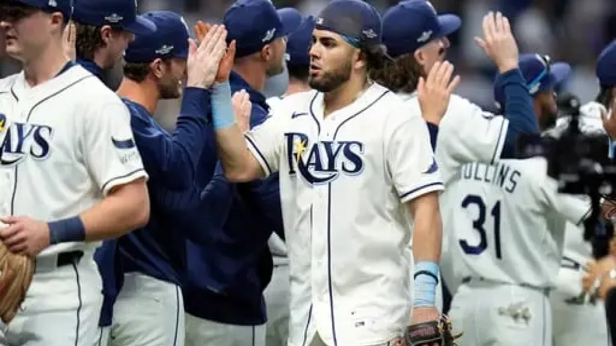 Los Rays de Tampa Bay Domina a los Yankees y Toman Ventaja en la Serie Divisional