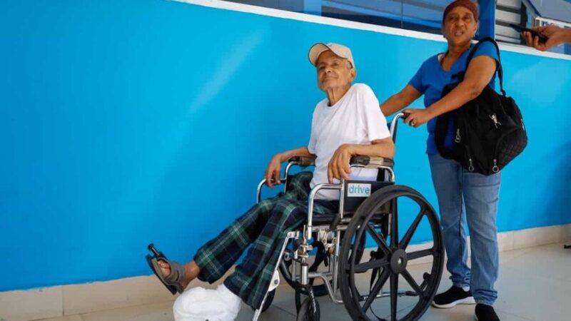 Paro Nacional Interrumpe Consultas Médicas en Santiago