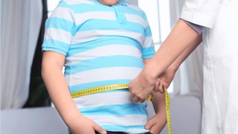 OMS Desaconseja Tratamientos Antiobesidad en Menores de 10 Años