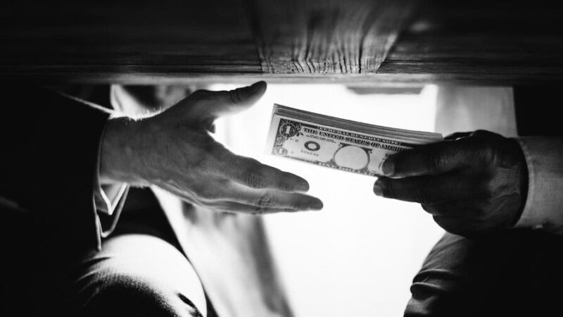 Corrupción en la Administración Pública: Un Desafío Persistente para la Democracia Dominicana
