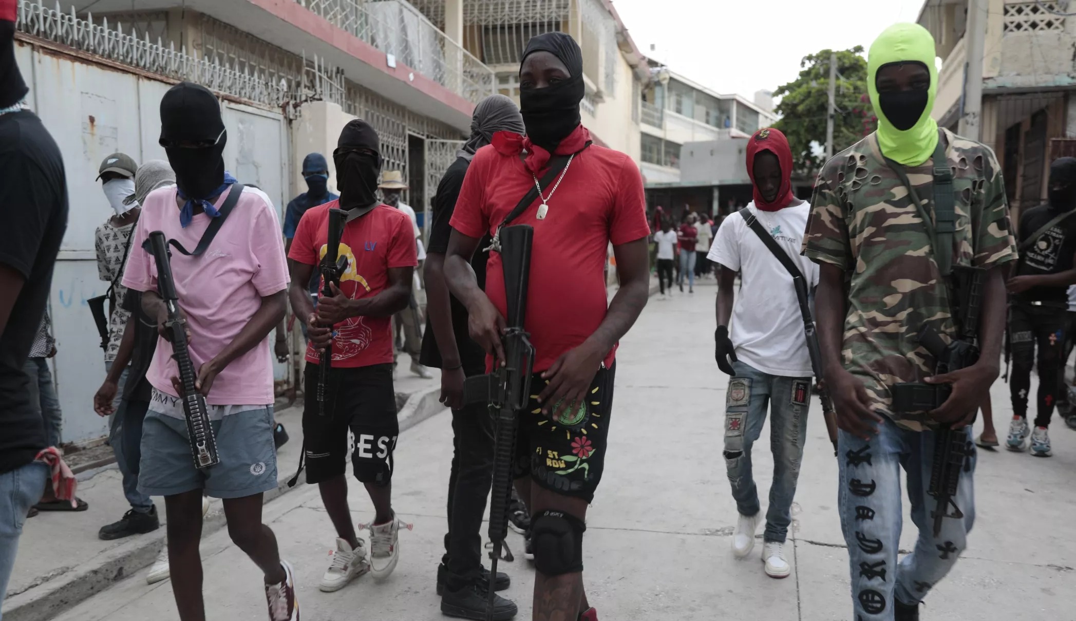 Bandas Haitianas Pierden Territorio pero Mantienen Control Estratégico