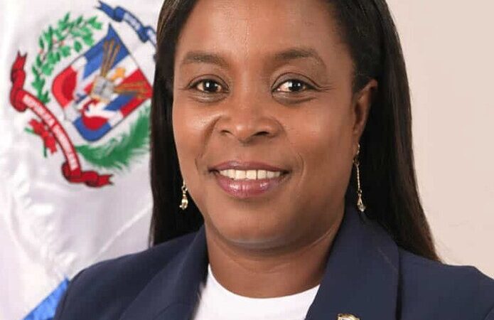 Congreso Dominicano Exige Respeto Tras Incidente con Diputada Millys Martínez