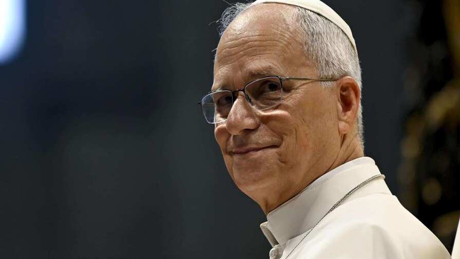 Hospitalización del Papa León XIV Modifica Visita de Abinader al Vaticano