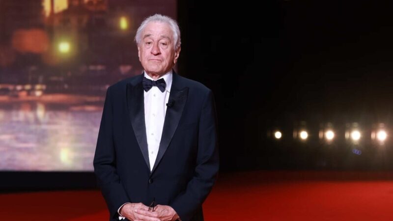 Robert De Niro Arremete Contra Trump en Defensa del Voto