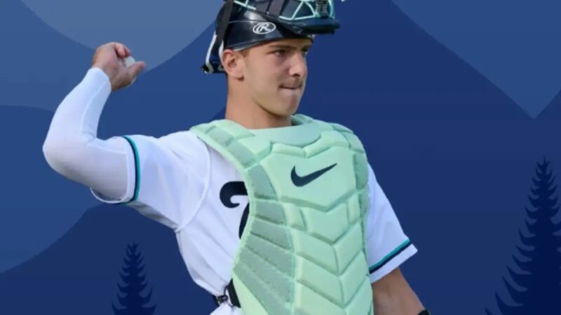 Leones del Escogido Refuerzan su Receptoría con Jason Schiavone