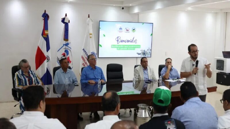 Gobierno Invierte RD$30 Millones en Bonos para Mejorar Riego en Producción Lechera