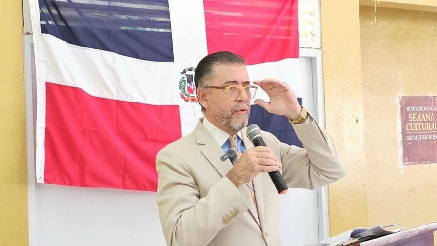 Loma de Cabrera Rinde Homenaje a Rafael Díaz Niese en Semana Cultural
