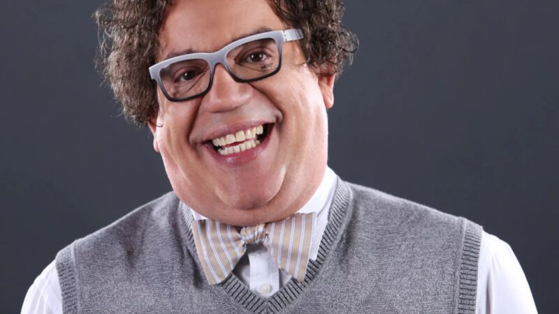 Kenny Grullón sufre asalto en su propiedad; autoridades investigan