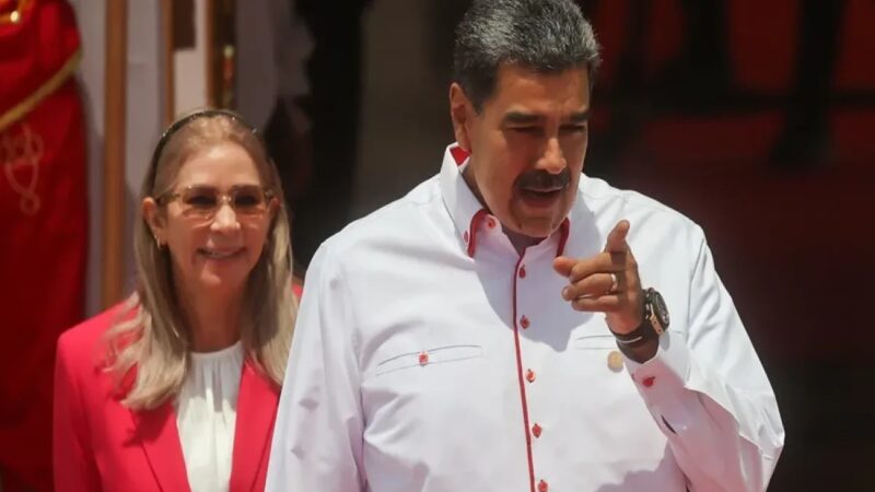 Maduro y Flores Enfrentan Nuevos Cargos en Tribunal de Nueva York