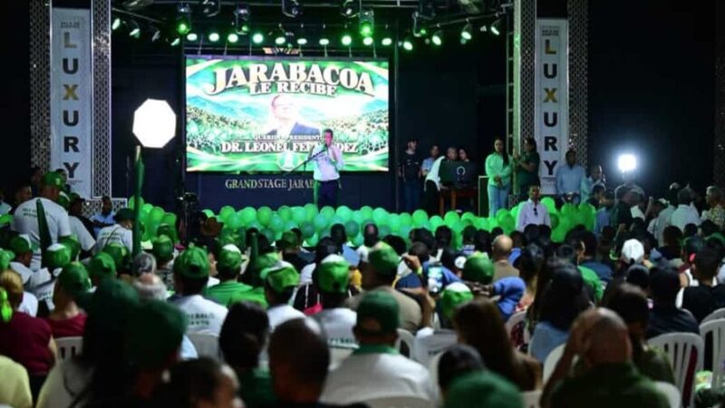 Leonel Fernández Critica al Gobierno por Importaciones de Arroz Durante Campaña Electoral