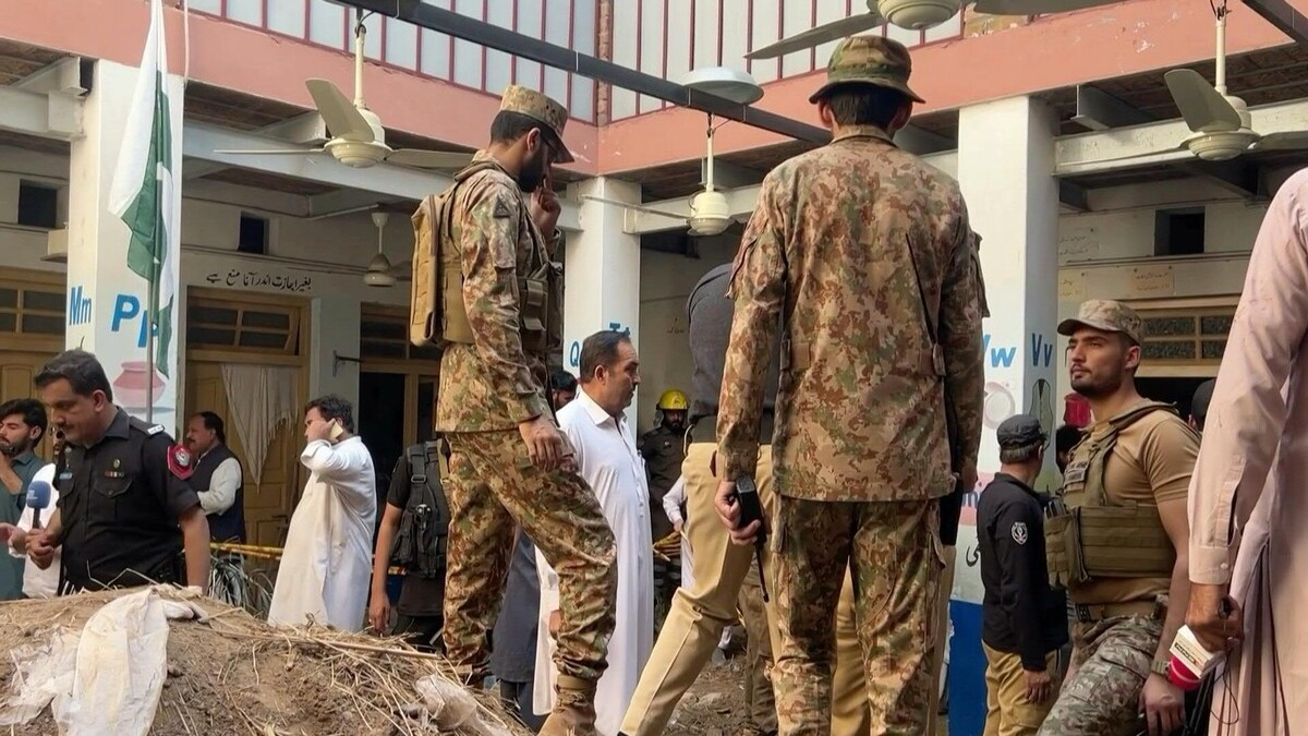 Tragedia en Pakistán: Derrumbe de Techo Escolar Cobra 28 Vidas