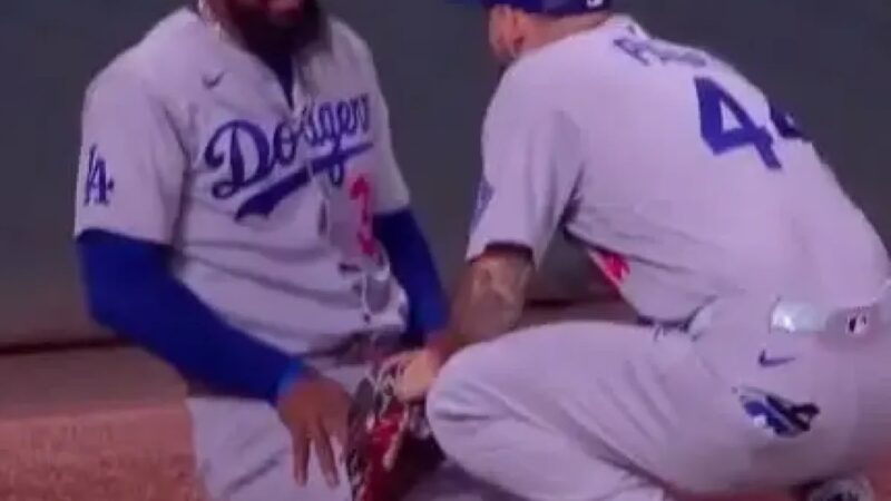 Teóscar Hernández Tranquiliza a los Dodgers Tras Impactante Lesión