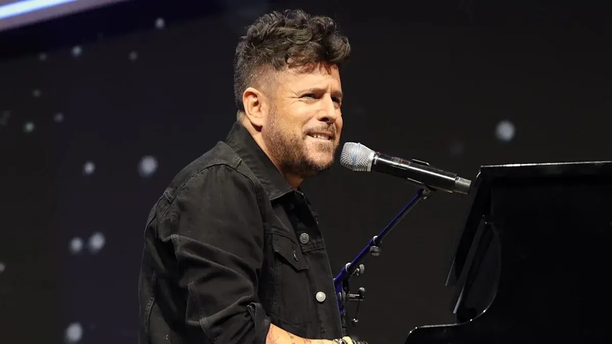 Pablo López: Un Artista Completo con un Desayuno Singular