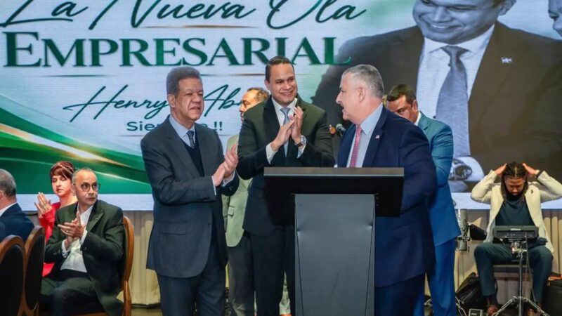 Leonel Fernández Fortalece Vínculos con la Diáspora Dominicana en Nueva Jersey