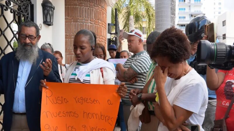 Familias Dominicanas Claman por el Regreso de sus Seres Queridos Atrapados en la Guerra de Rusia