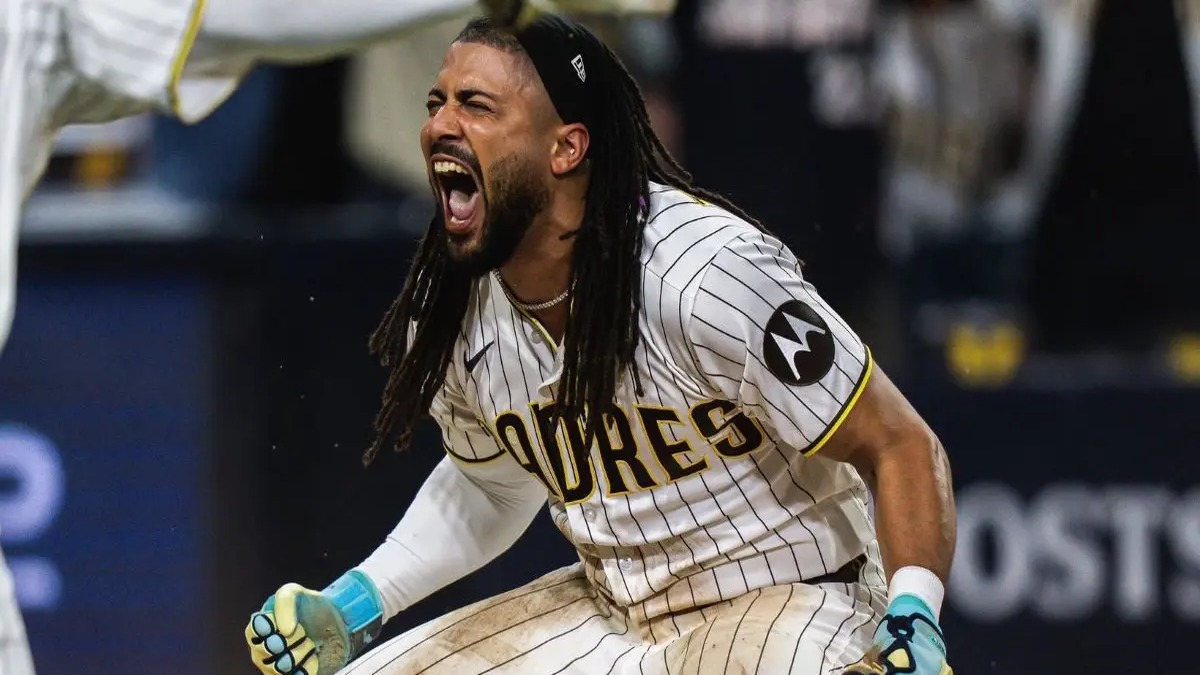 Padres de San Diego Avanzan con Fuerza a la Serie Divisional