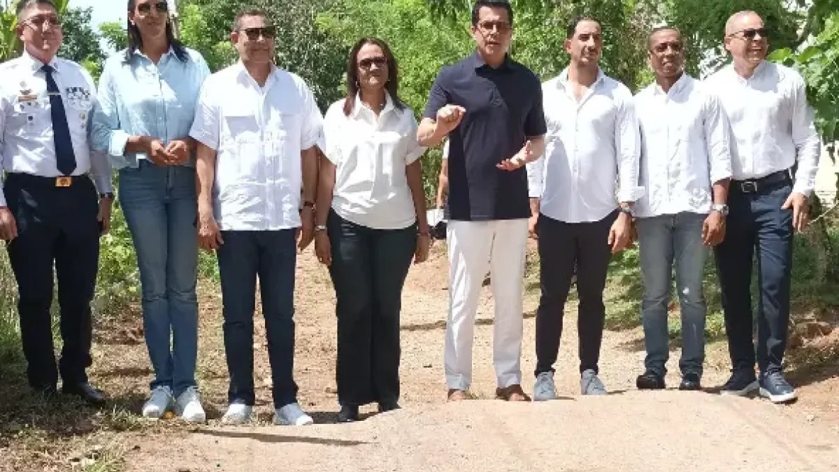 Turismo Invierte RD$88 Millones en Mejoras Viales en Arroyo Barril