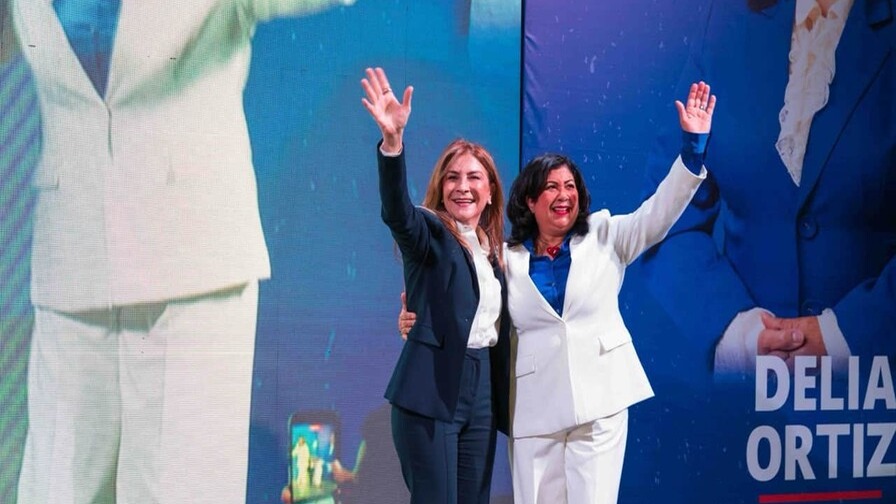 Delia Ortiz Se Une al Proyecto Presidencial de Carolina Mejía para 2028