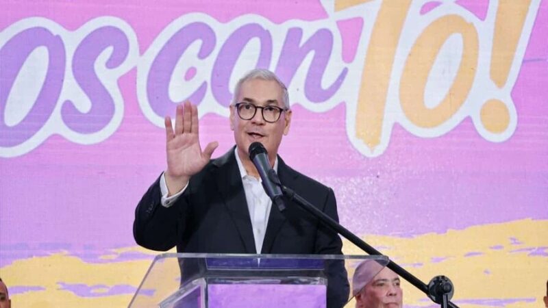 Gonzalo Castillo Responde a Abinader: El PLD Dejó Huella con sus Obras