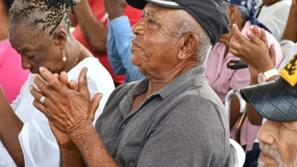 República Dominicana Enfrenta Desafíos por Envejecimiento Poblacional