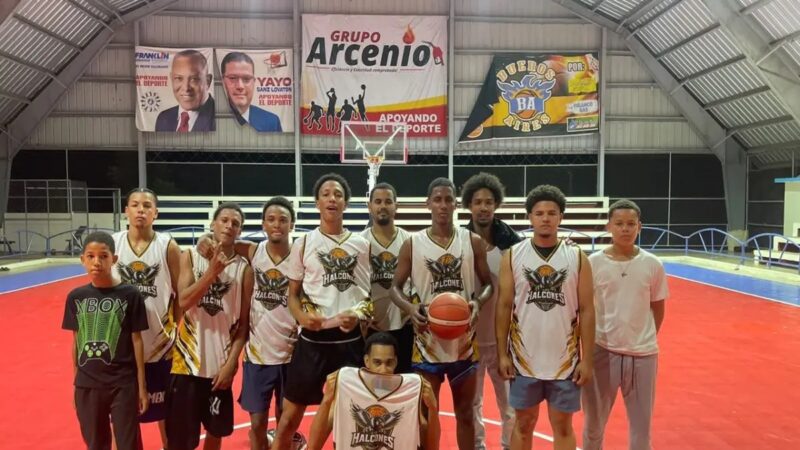Los Halcones se Coronaron Campeones en Villa Riva