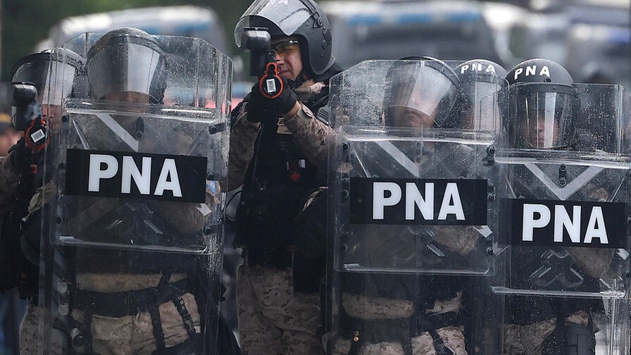 Tensión en Buenos Aires: Enfrentamientos entre Policía y Universitarios