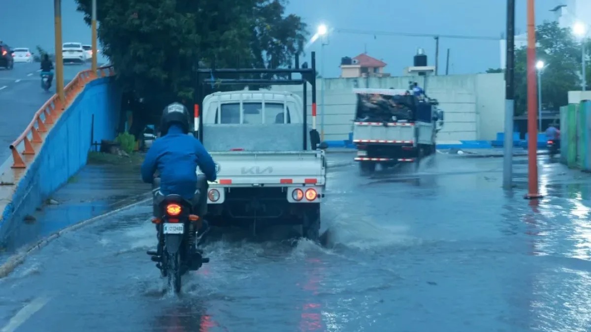 COE Declara Alerta Verde en el Gran Santo Domingo por Lluvias Intensas