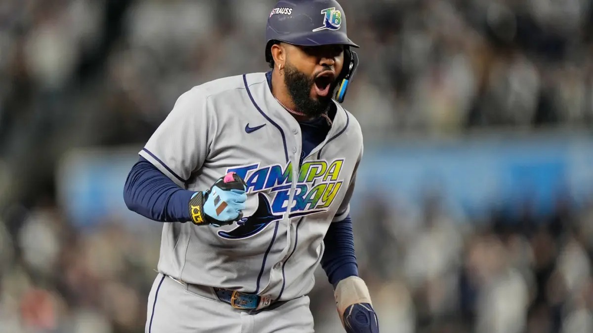 Junior Caminero: El Dominicano que Revolucionó a los Rays de Tampa Bay