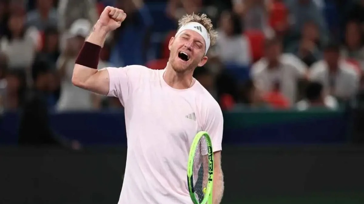 Davidovich Fokina se Corona en el Masters 1000 de Shanghai